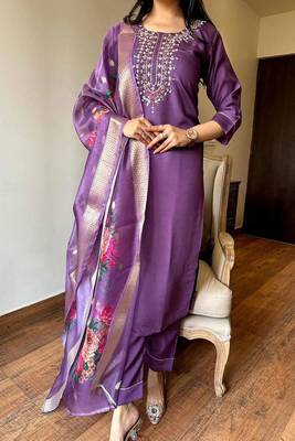 Purple viscose chanderi thread embroidery work with printed dupatta kurta pant set 3
