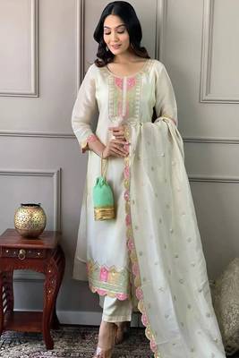 Cream viscose chanderi heavy thread embroidery work kurta pant set 3