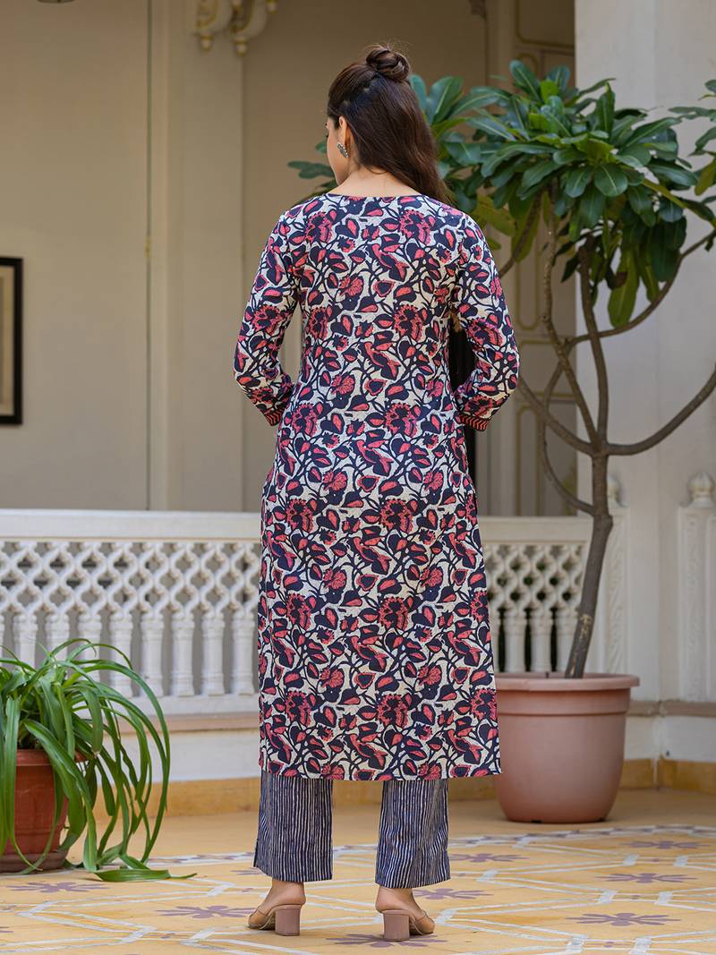 women grey rayon blend floral printed straight kurta trouser with dupatta