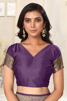 Purple Banarasi silk blendWoven Peacock Ethnic Motif Zari Border Saree With Unstitched Blouse Piece 5