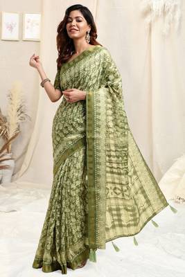 Light green cotton block print golden zari border tassels saree with unstitched blouse piece 3
