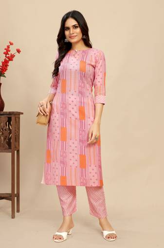 Pink colour beautiful printed smart cotton fabric kurta set for trendy college girl