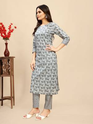 Grey colour beautiful printed smart cotton kurta set for trendy college girl 5