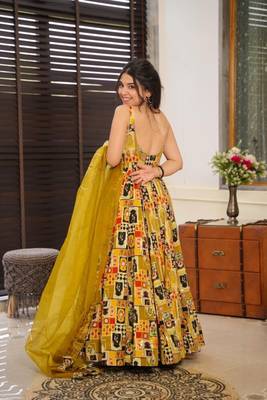Yellow Crepe printed Maxi Suit Set 3