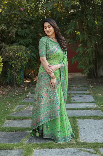 Women Green Pashmina Soft Cotton Zari Weaving Rich Pallu Saree With Blouse For Women