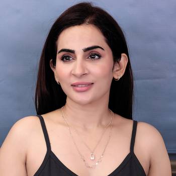   rosegold-plated lock shaped cz studded layered chain necklace 2