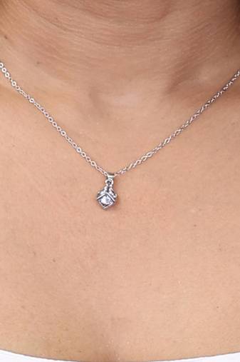 Multi layer/single layer chain pendant for wo  and girls