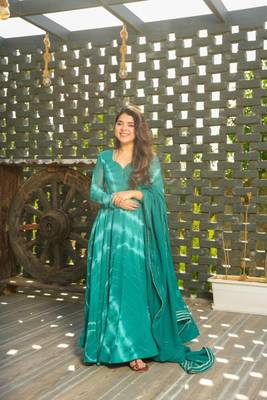 Sea Green Georgette Maxi Suit Set 3