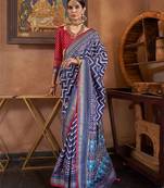 Elora Soft Silk Chevron Pattern With Foil Printed Patola Saree (Navy Blue)