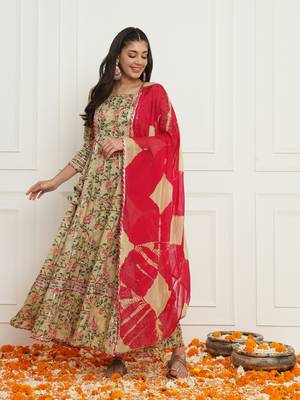 Beige floral anarkali suit set with dupatta 1