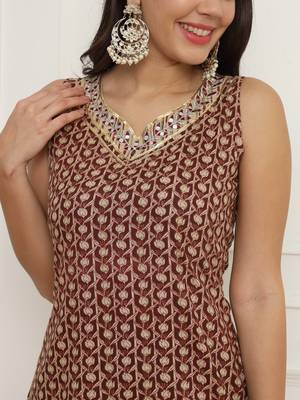Women floral brown sharara set with dupatta 2