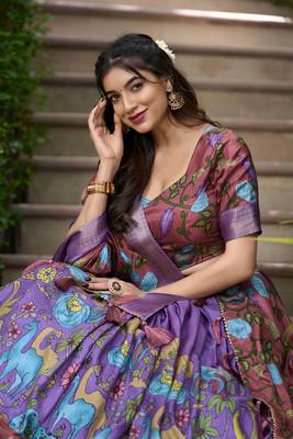Lavender and Pink Silk Zari Woven and Multicolor Kalamkari Printed Lehenga Choli 9