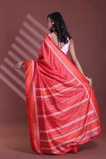 Red bandhani print silk soft saree