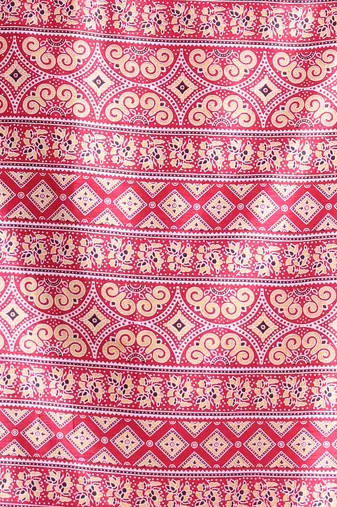 Red silk soft saree with texture print