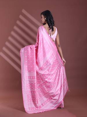 Pink silk soft saree with texture print 3