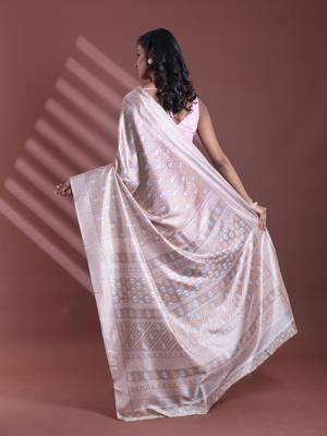 Ecru silk soft saree with texture print 3