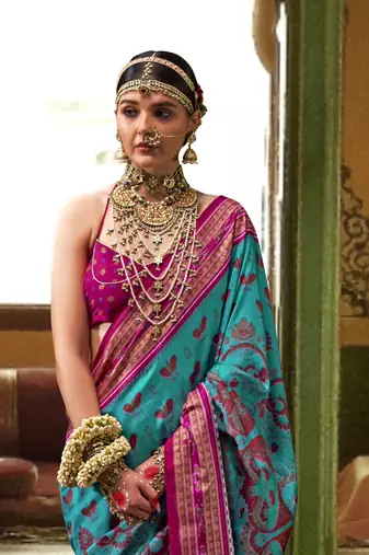 Elora Soft Silk Woven Designer Saree (Turquoise)