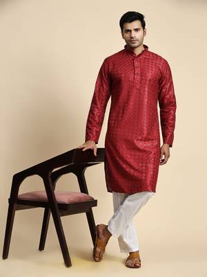 Maroon jacquard cotton kurta pajama for mens festive outfit 2