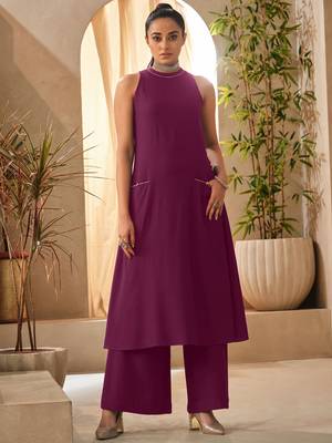 Violet halter neck kurta and culottes set with front pocket 1