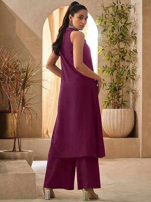 Violet halter neck kurta and culottes set with front pocket 5