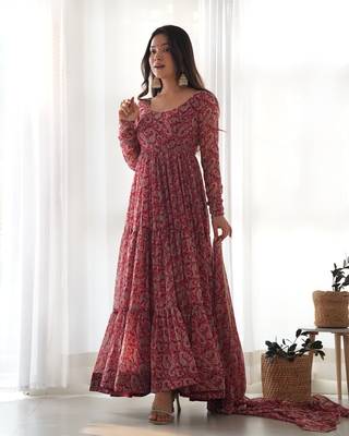 Soft Fox Georgette Kalamkari Print Fabric Fully Flair Anarkali Kurti With Dupatta And Pent 5