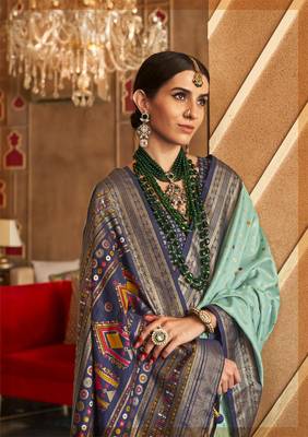 Elora Soft Silk Printed Patola Saree For Women (Seafoam Green) 2