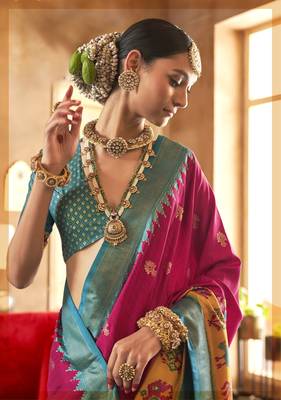 Elora Soft Silk Printed Patola Saree For Women (Dark Hot Pink) 2