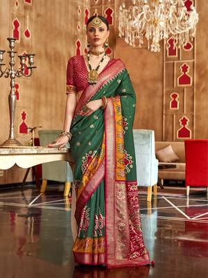 Elora Soft Silk Printed Patola Saree For Women (Green) 1