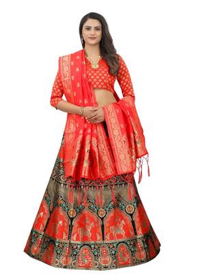RED BROCADE FABRIC 3