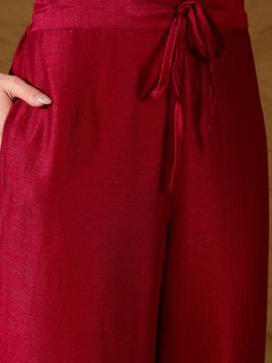 women red silk blend solid embroidered straight kurta palazzo with dupatta 5
