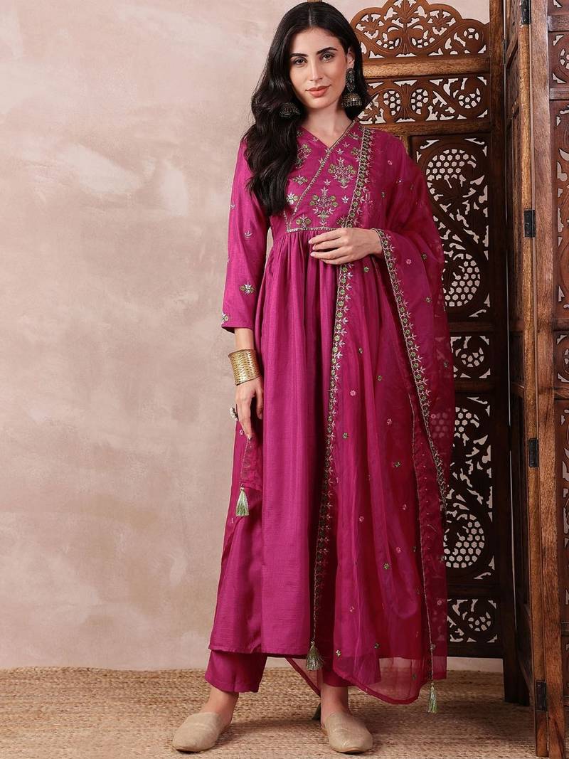 women pink silk blend solid embroidered a-line kurta trouser with dupatta