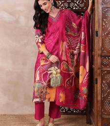 women pink silk blend floral printed straight kurta trouser with dupatta
