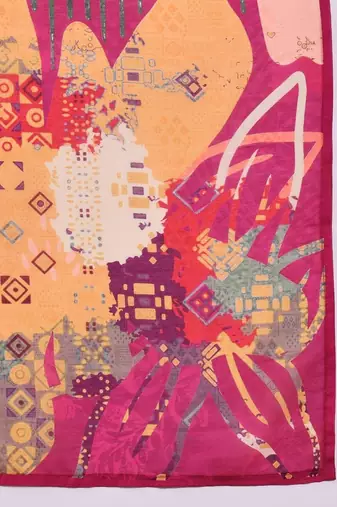 women pink silk blend floral printed straight kurta trouser with dupatta