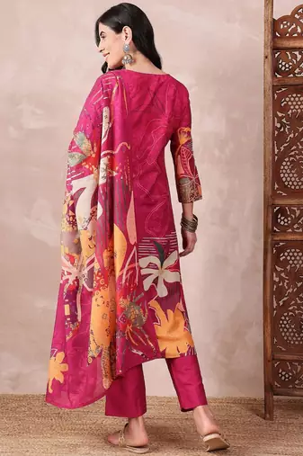 women pink silk blend floral printed straight kurta trouser with dupatta