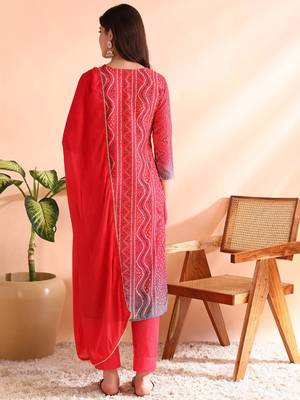 women red rayon blend bandhani printed straight kurta trousers with dupatta 4