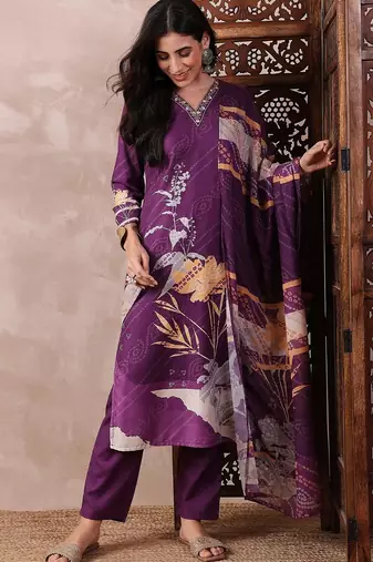 women purple rayon blend floral printed straight kurta trouser with dupatta