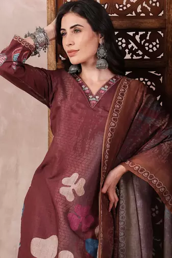 women brown rayon blend floral printed straight kurta trouser with dupatta