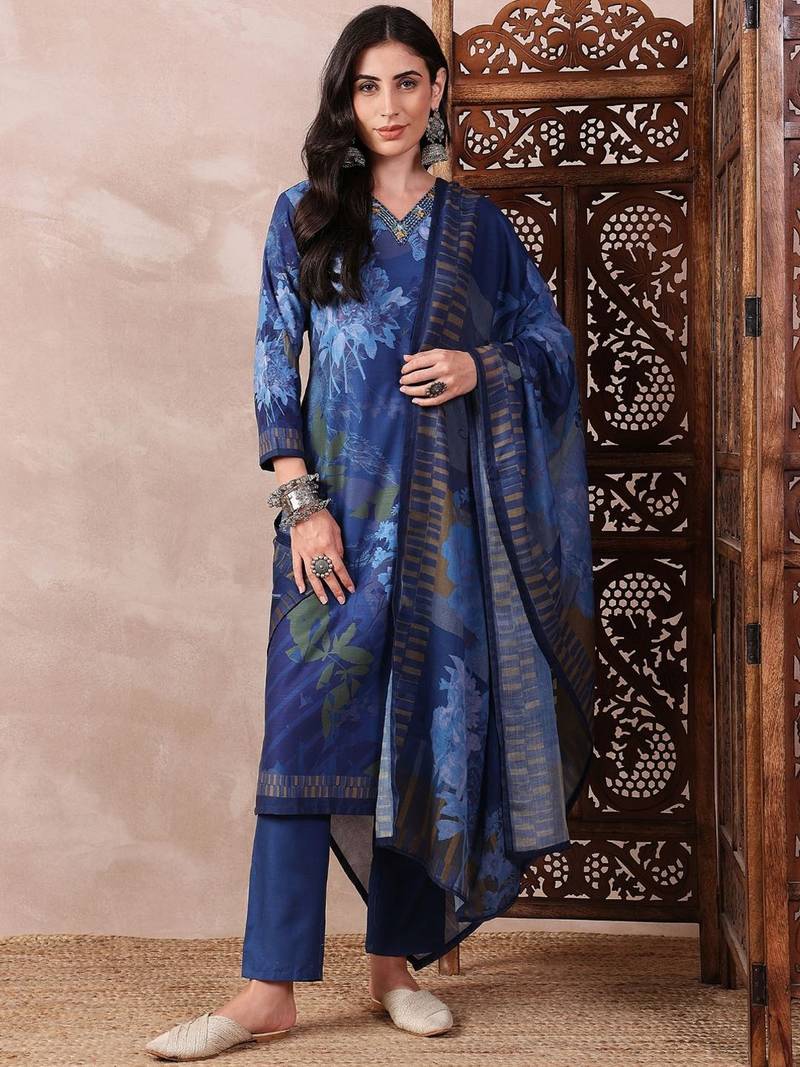 women blue rayon blend floral printed straight kurta trouser with dupatta