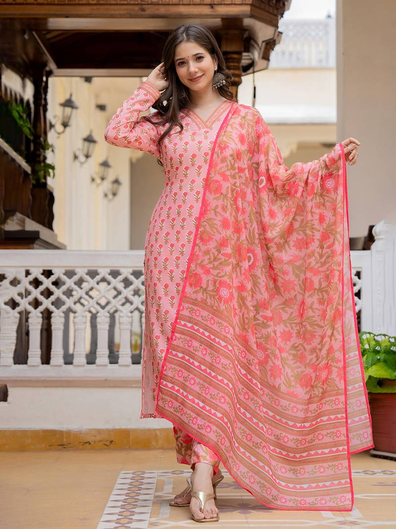 women pink rayon blend floral printed straight kurta trouser with dupatta