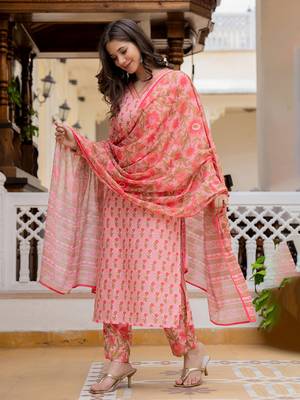women pink rayon blend floral printed straight kurta trouser with dupatta 1