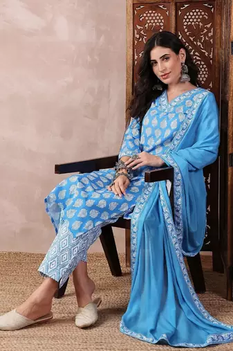 women blue rayon blend floral printed straight kurta trouser with dupatta