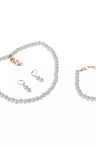 Classic White Pearl Necklace Set with Earrings     Traditional Pearl Necklace Set for Wo 