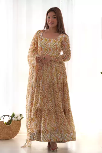Fox Georgette Zigzag Print Fabric Fully Flair Anarkali Kurti With Dupatta Pent