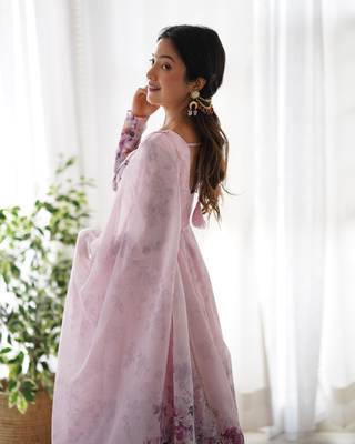 Soft Organza Floral Print Fabric Padded With Side Zipper Attached Fully Flair Anarkali Kurti With Dupatta And Pent 4