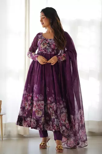Soft Organza Silk Fabric Fully Flair Kali Pattern With Canvas Patta Attached Padded And Zipper Gown Dupatta And Pent