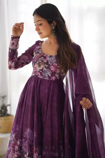 Soft Organza Silk Fabric Fully Flair Kali Pattern With Canvas Patta Attached Padded And Zipper Gown Dupatta And Pent