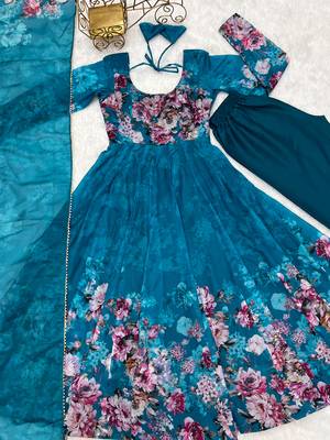 Soft Organza Silk Fabric Fully Flair Kali Pattern Attached Padded And Zipper Gown With Dupatta And Pent 6