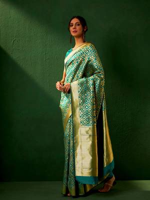 Green Color Weaving Work Faux Banarasi Silk Saree With Blouse 3
