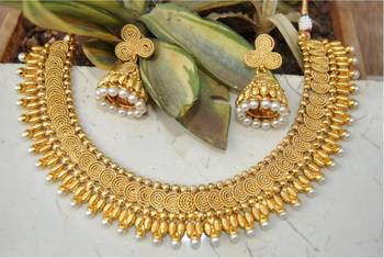Spiral gold plated ethic necklace set 1
