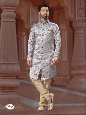 Havy indowestern sherwani set with thread work &  fancy botton 1